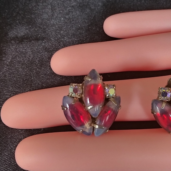 Vintage victorian era gem crystal clip-on earrings - Picture 3 of 6